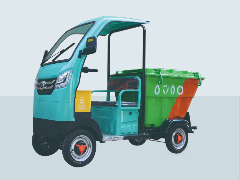 四轮保洁车